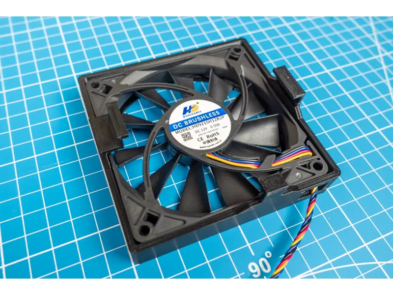 Cooling Shroud Kit for a LSI 9300-16i