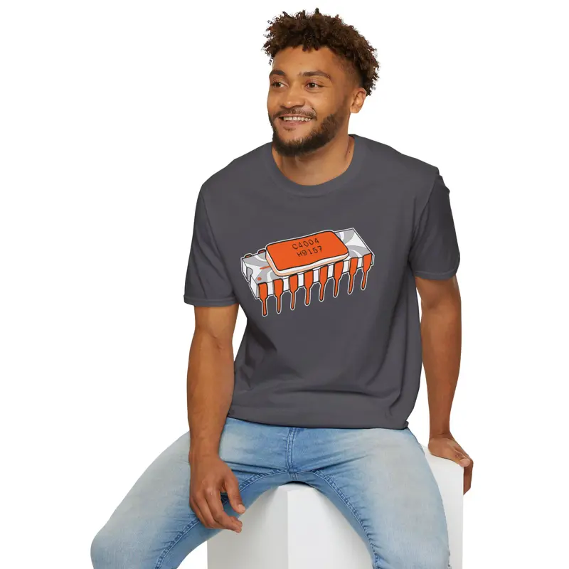Intel 4004 Microprocessor Chip T-Shirt | First CPU Computer History Vintage Elec