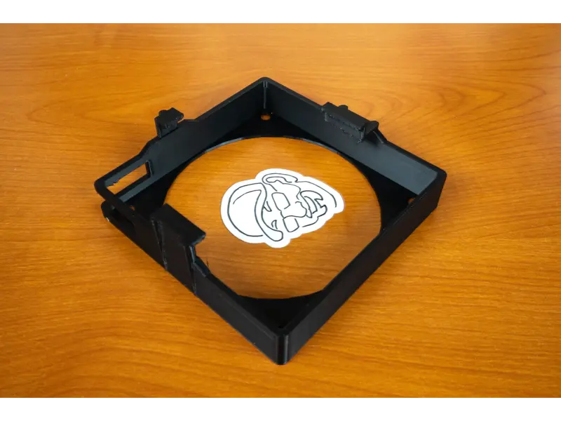 Cooling Fan Shroud for a LSI 9300-16i
