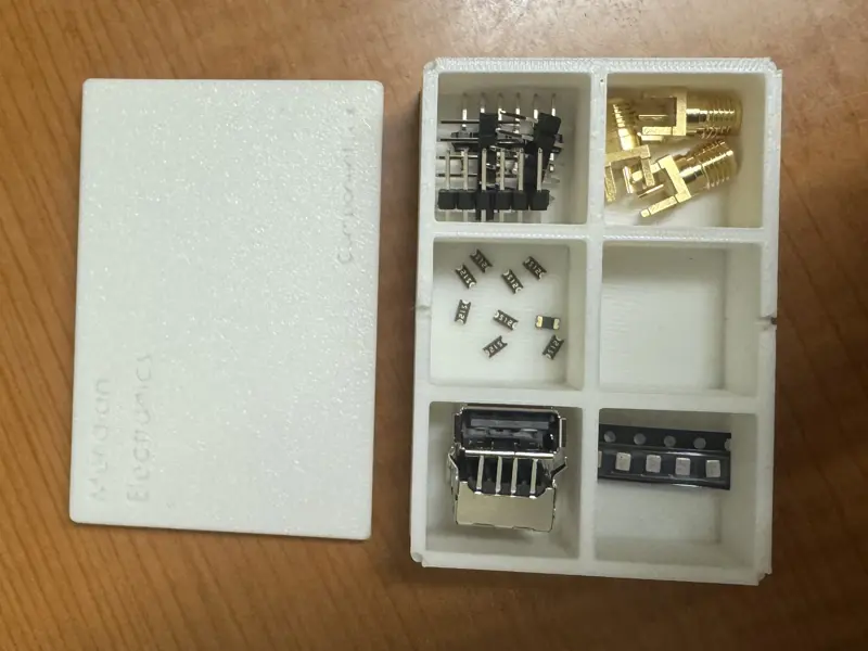 Component Box with lid, (small electrical parts)