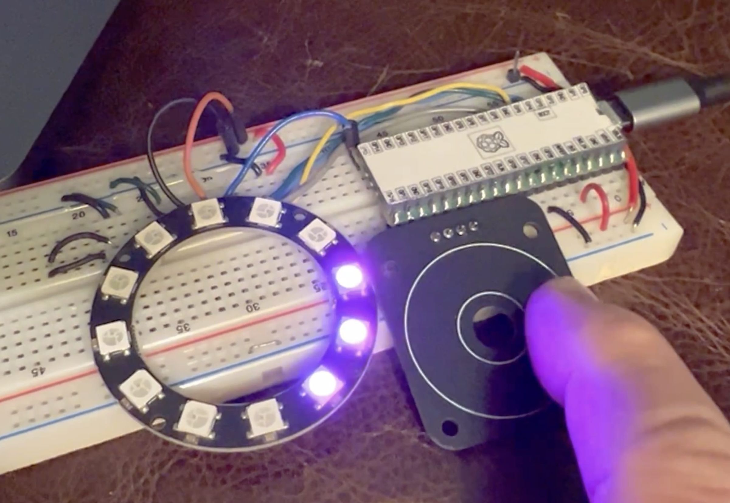 touchwheel0 - capacitive touch wheel