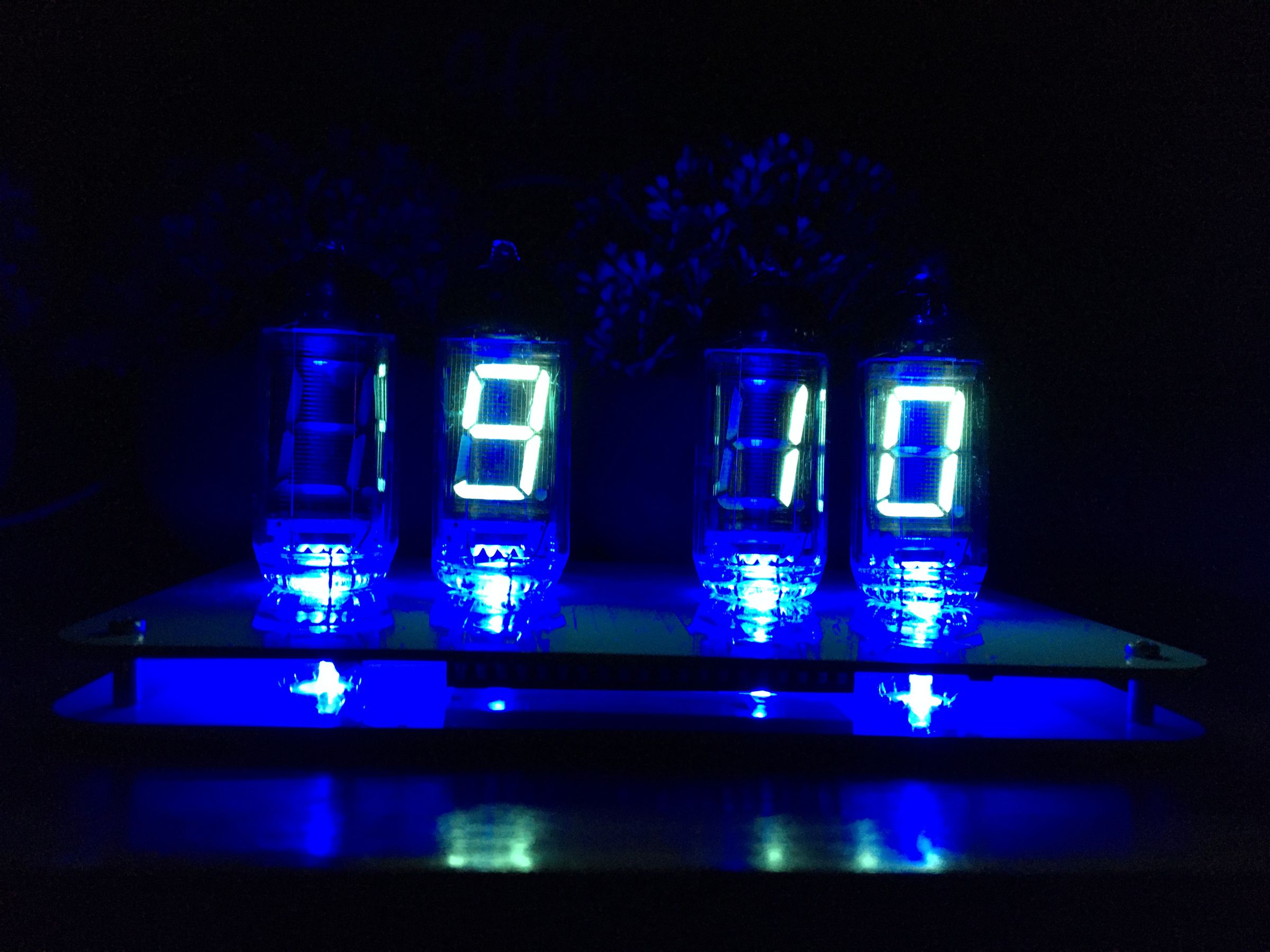 VFD Vacuum Fluorescent Clock 4 Digit IV-11 Tubes