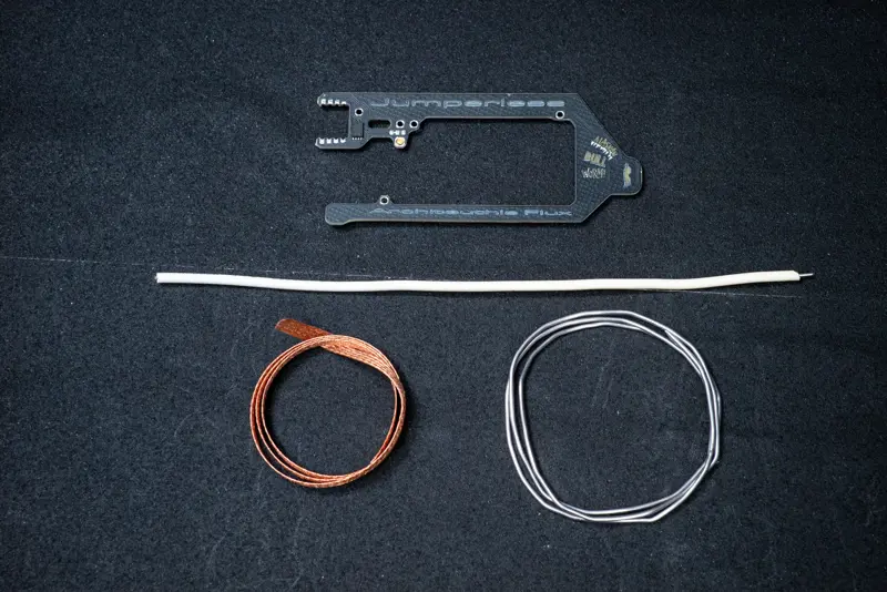 ALASKAN BULL WORM! Jumperless V5 PSRAM Mod Kit
