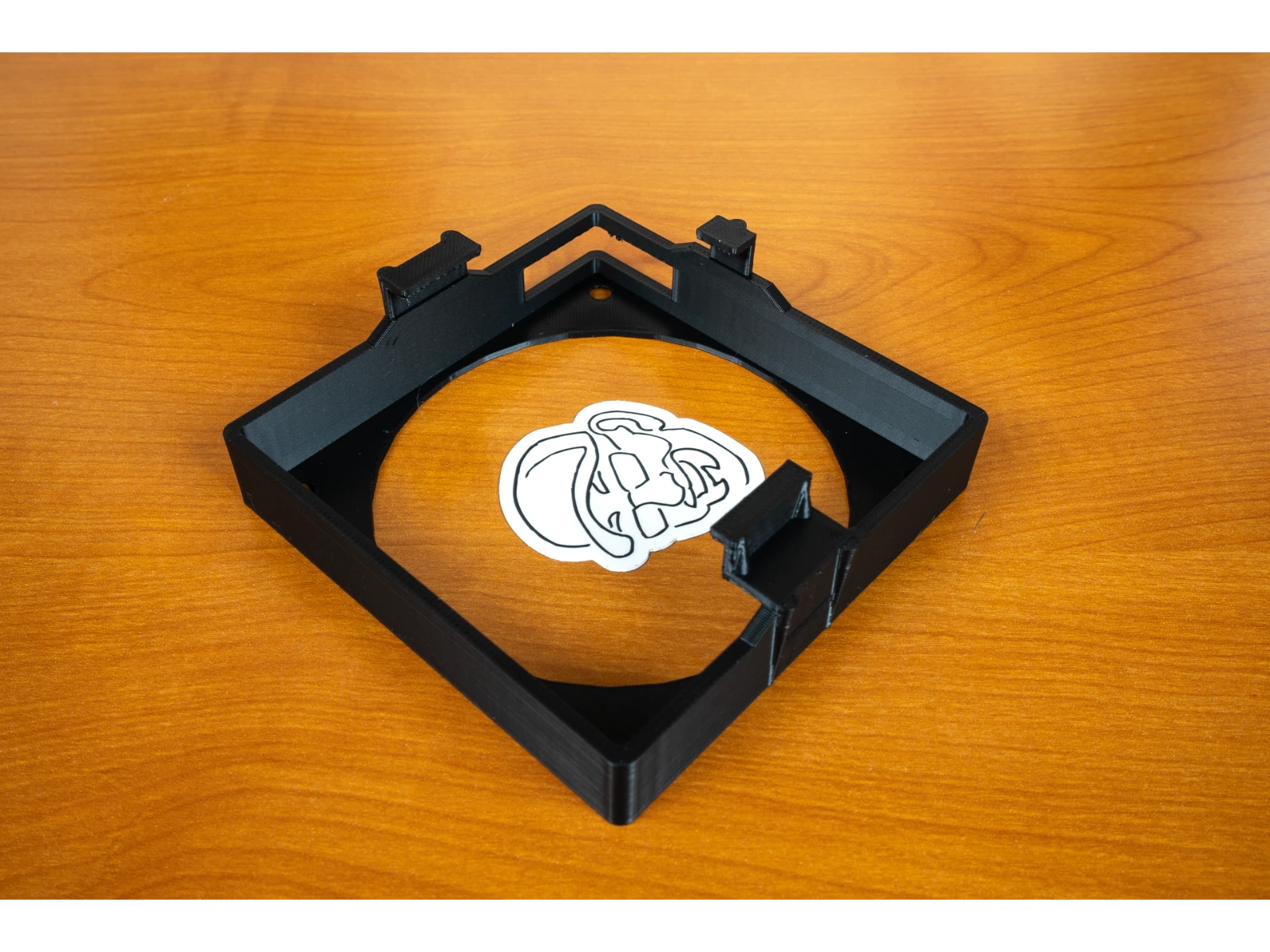 Cooling Fan Shroud for a LSI 9300-16i