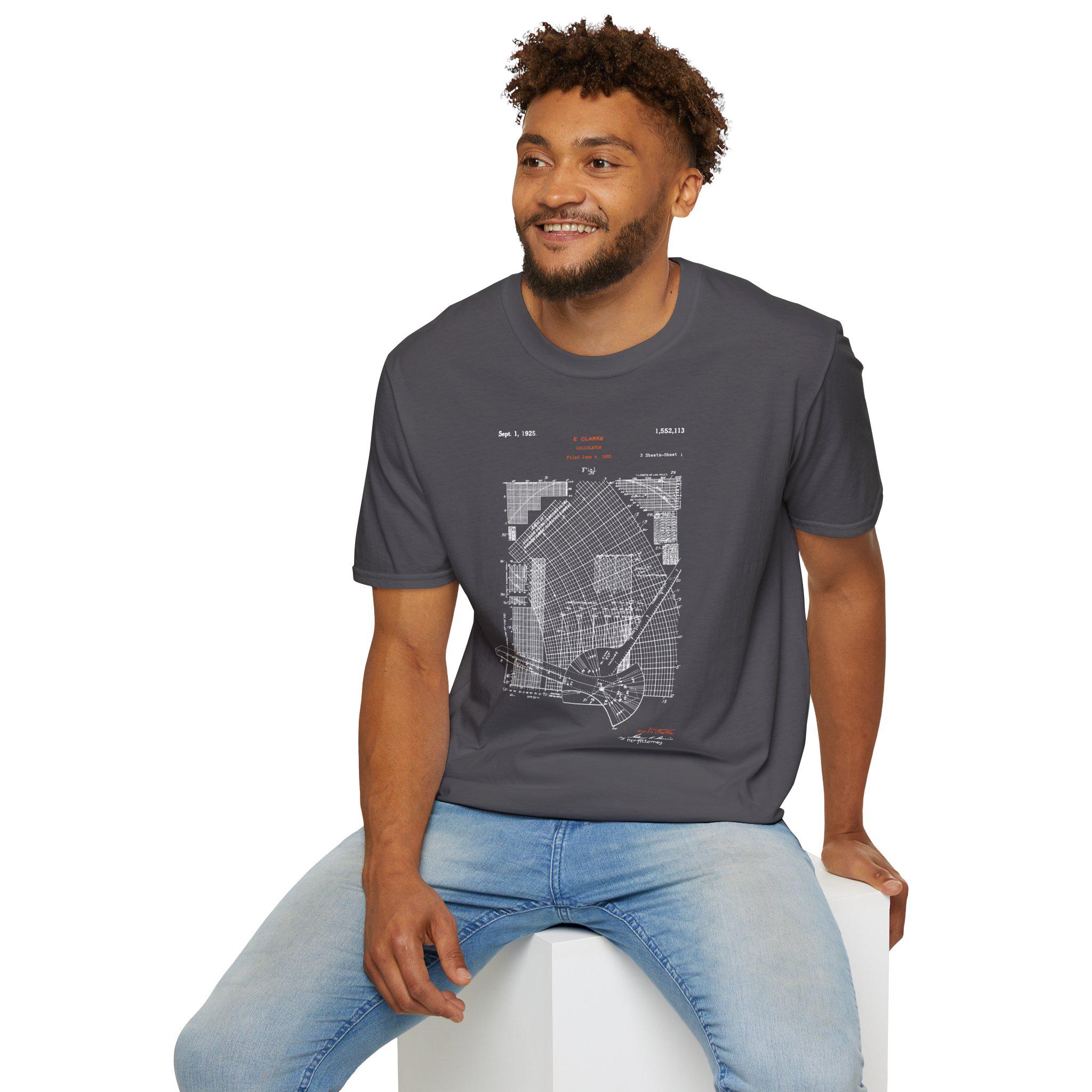 Pioneering Woman Electrical Engineer Graphical Calculator T-Shirt |  Women's His