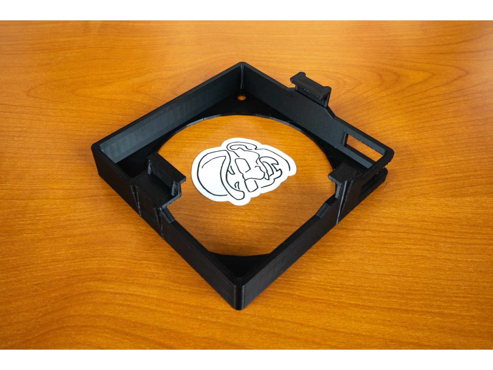 Cooling Fan Shroud for a LSI 9300-16i