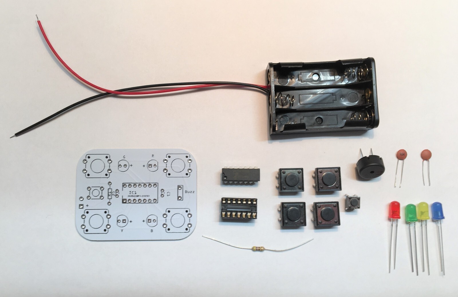 MEMORY GAME KIT (Simon)